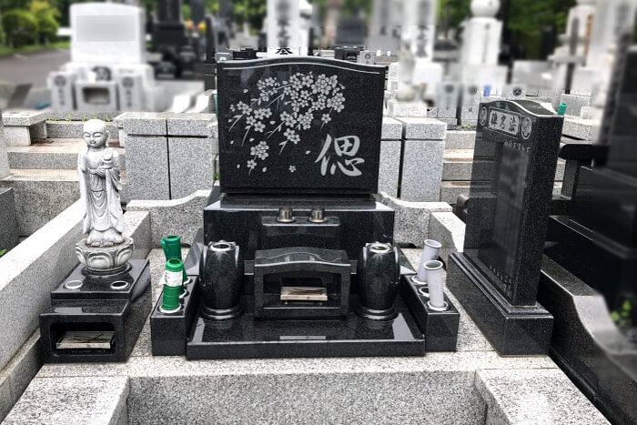 仙台市青葉区のお寺様墓地にて 法名の追加彫刻をいたしました 宮城 仙台のお墓 安心価格10年保証 ストーリーインストーン